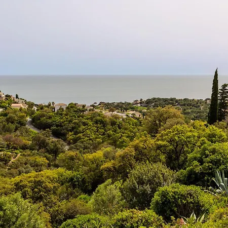 בית נופש Provenzalisches Haus Homard - Mit Privatem Garten Und Meerblick By Riviera Homelife Saint-Raphaël