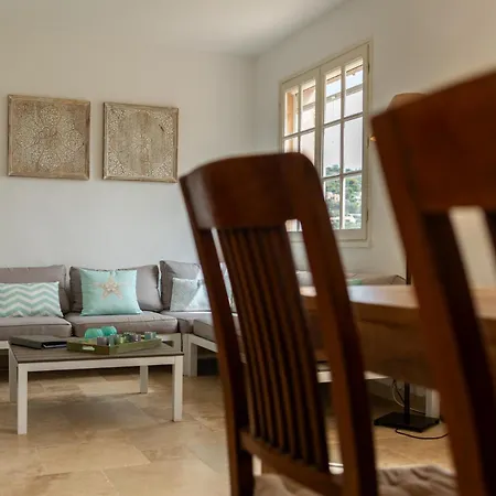 Provenzalisches Haus Homard - Mit Privatem Garten Und Meerblick By Riviera Homelife בית נופש Saint-Raphaël